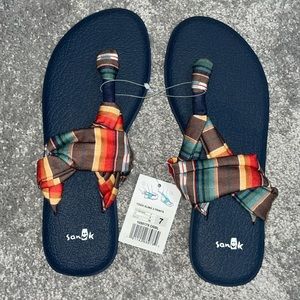 Sanuk Yoga Sling 2 Prints NWT Size 7